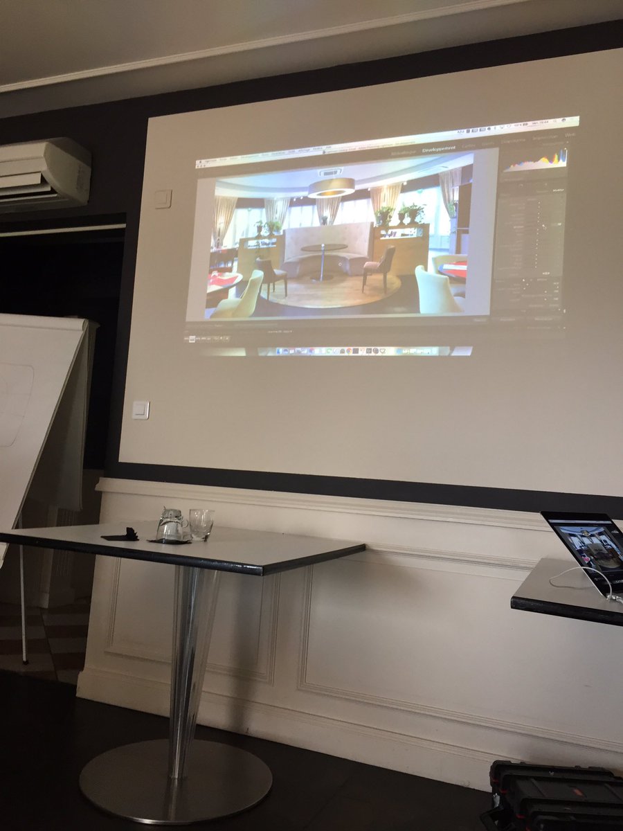EricvalletIAD37's tweet photo. Formation photo ... #iadfrance #immobilier #iadpower #Tours #recrutement #lightroom https://t.co/NDtUy0cpH7