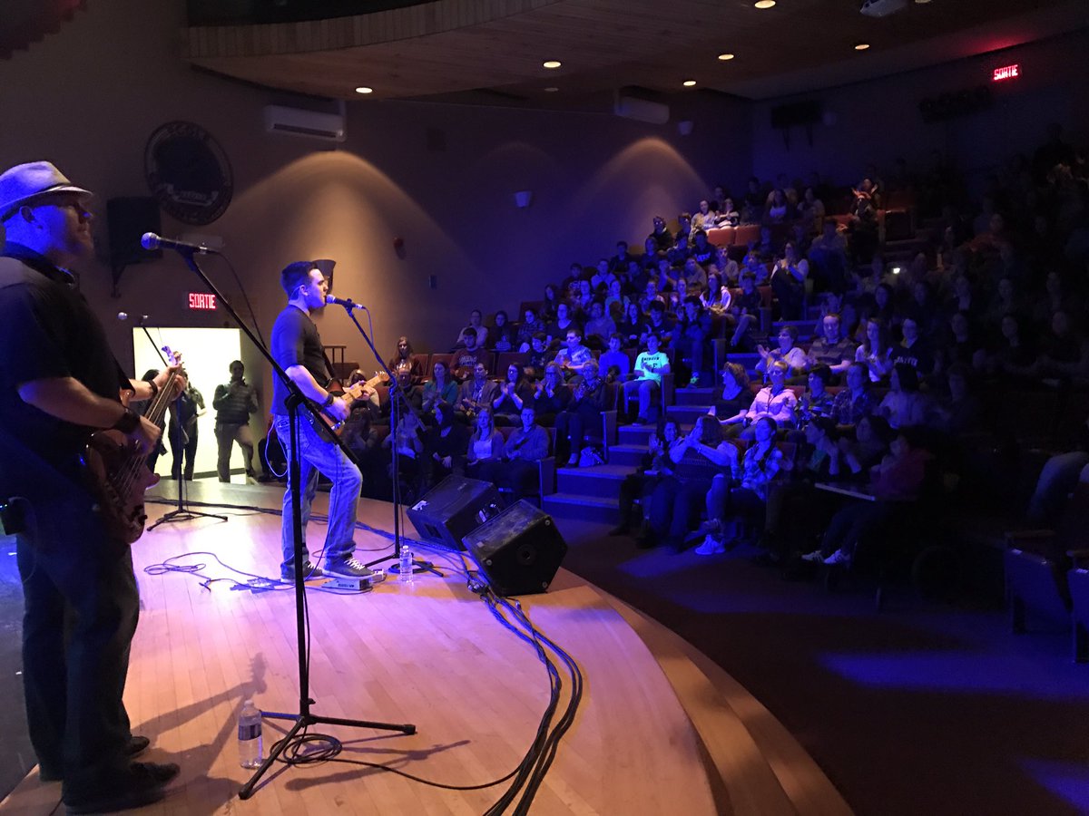 Énergie incroyable à ECC.  Merci Andy!