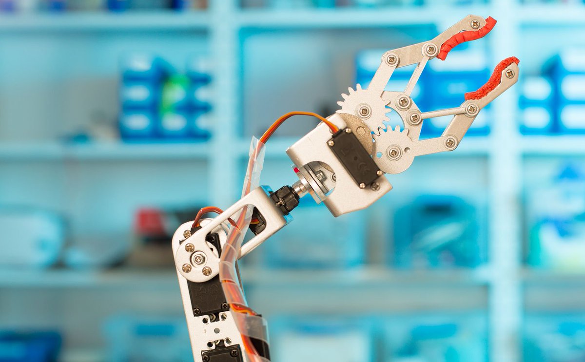 SMS_IT_Services's tweet photo. #Gartner predicts by 2020, 10% of large enterprises in supply-chain-dependent industries will have this position... https://t.co/Rbcz3cufRM https://t.co/mOdE1oyDx0