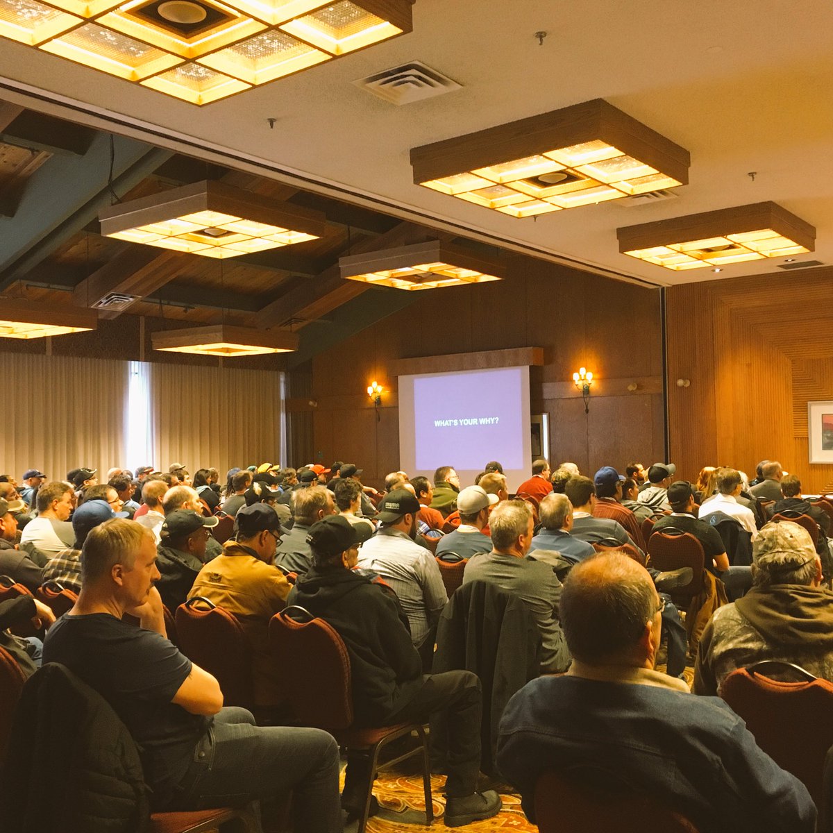 awwoa's tweet photo. Our Friday session with @wallacejnichols has started! We are very proud to present #BlueMind at #AWWOA2017 ๐ง https://t.co/ZndcoNsy17