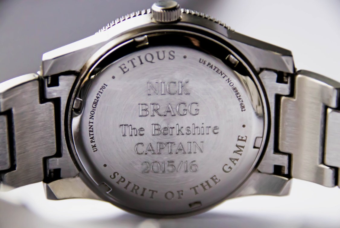 GolfMonthly's tweet image. Are you a golf club captain? @ETIQUS are offering free engraving to mark your special year! golf-monthly.co.uk/news/notice-bo…
