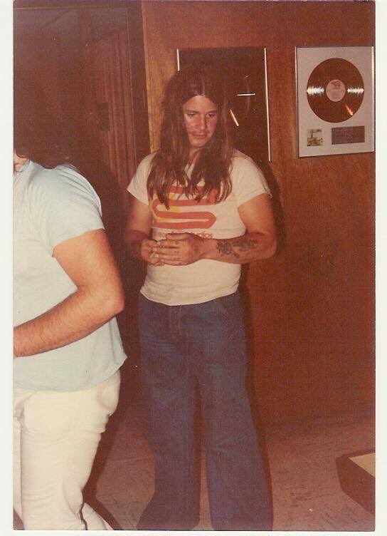 BlackSabbath's tweet photo. Ozzy in the studio 1976
#fbf https://t.co/XA3LlThonw https://t.co/u2mU1OZnpl