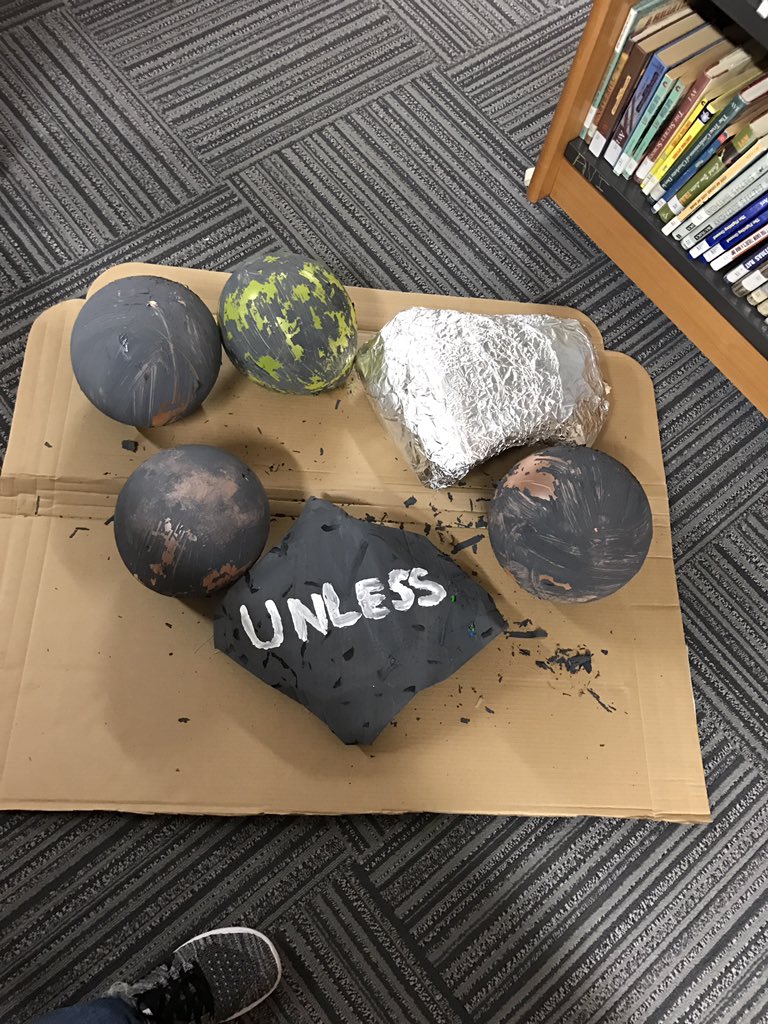 katiebillie_'s tweet photo. The Lorax in 60 seconds: coming to a theater near you soon! #62learns #62ics #62intersession #moviemadness https://t.co/5RzaW9sJEL