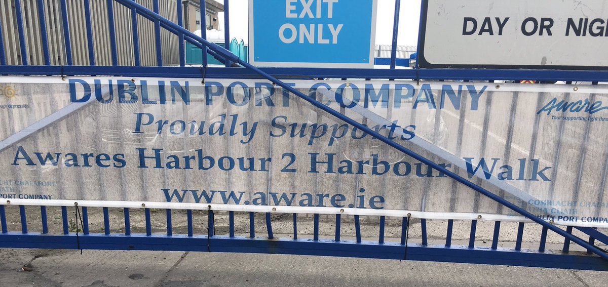 GleniskEvents's tweet photo. Well it's over! We're cold and soggy but hats off to the 2k fab people who braved the weather for the @Aware #Harbour2Harbour17 w/ @Glenisk https://t.co/PbKNyKRJcQ