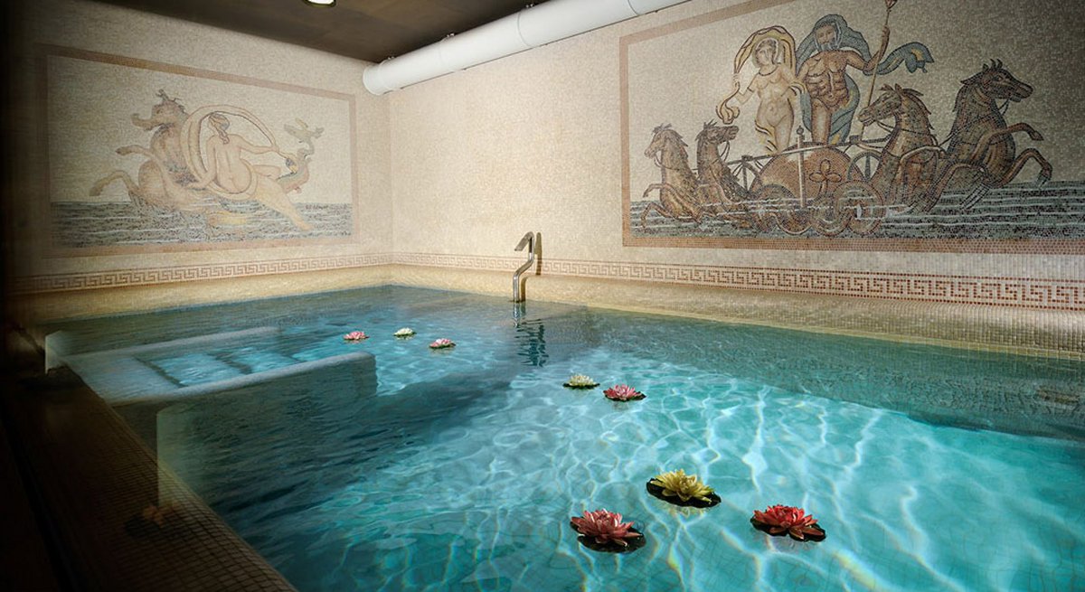 clubmontegrappa's tweet photo. Relax in this beautiful CastelBrando SPA during our Giro Tour https://t.co/TMqZJrtycO https://t.co/nyrGFmDE6h
