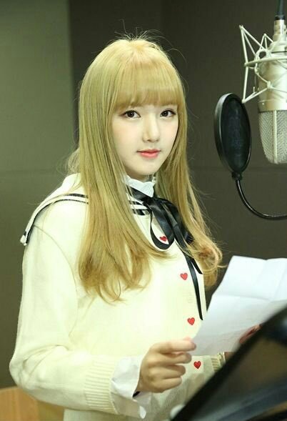 baoshangern's tweet photo. @RPF_gency Annyeong , I'm visual Gfriend , Jung Yerin ak.a Yerin line 96 , want to be a part of #RolePlayerFams. Mind to verify ? https://t.co/cnMFoP5dwp