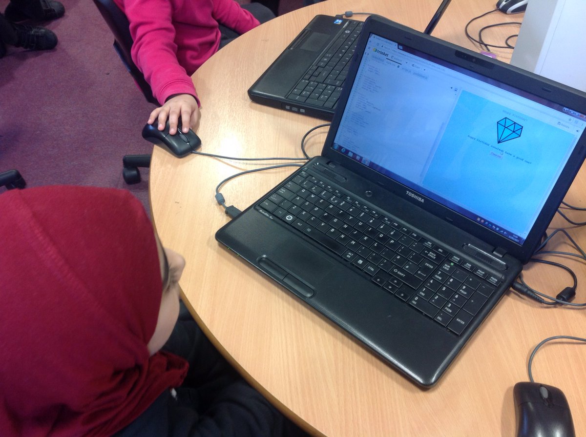 MrsA_Computing's tweet photo. This afternoon year 6 have been busy creating birthday cards and Mother's Day cards using html! https://t.co/ObVceJ0lco