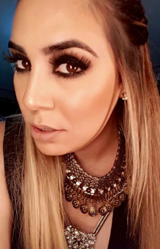 Choranomeucolo's tweet image. "Eu não fiz amor fiz as malas" ❤❤ @Naiarazevedo #pipoco 😍😍