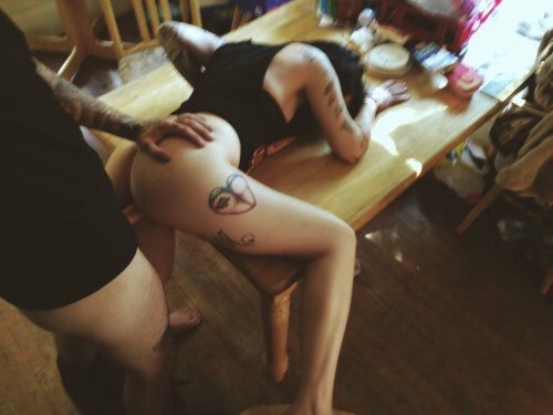 SmutHubPics's tweet photo. Morning Fuck https://t.co/3057PqSJ11