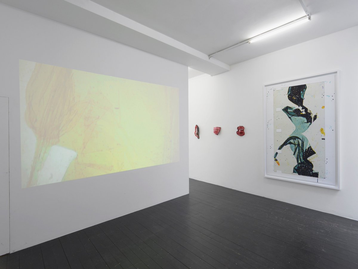 _letrangere's tweet image. A few views of our new show, Piotr Krzymowski and Cédric Teisseire: hot, hot, hot, open now! bit.ly/2mtaQhS #hothothot #film #paint