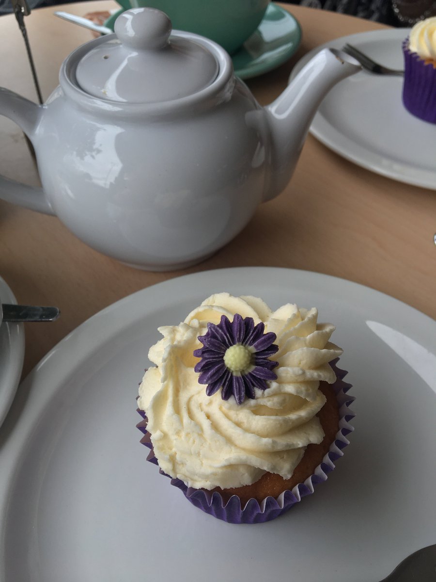 Thank you <a href="/KitchenCroxley/">The Kitchen Croxley</a> for hosting a wonderful #PeaceOfCake event. The cupcakes were delicious!