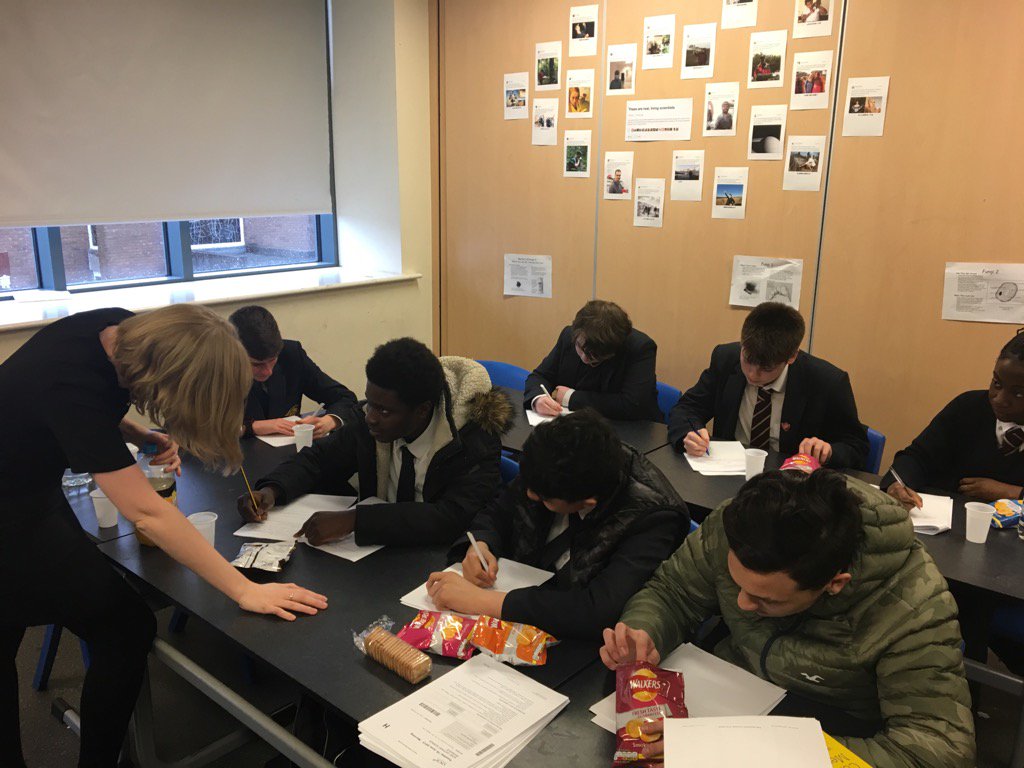 tinawilkinson29's tweet photo. Well done to our committed Year 11 pupils attending Science revision with @scienceshep #fridaycommitment #keepgoing! https://t.co/WWOBVvdCf5