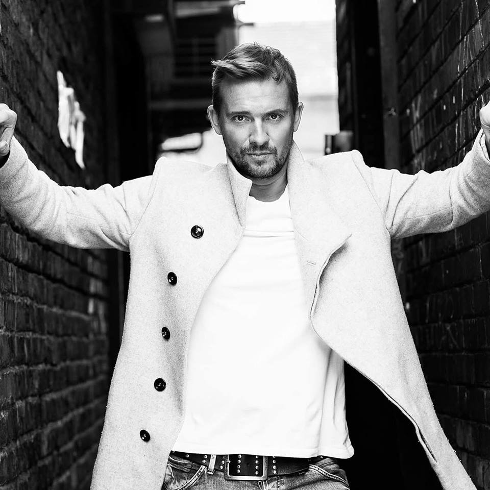 lady_showbiz's tweet photo. #GoShowbiz Ladies Lunch 9th May @The_PackHorseHost @ScottWrightUK (ex-Corrie) and @JordanAdams @CarloSaxUK Have you got your ticket yet? https://t.co/rQTMtxZPBa