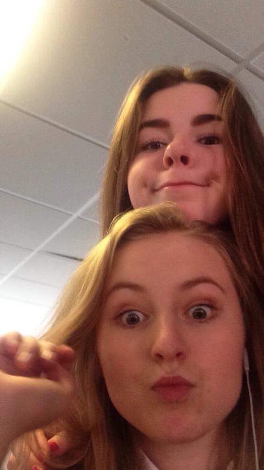 izzydrill's tweet photo. Happy Birthday to one of my faves   @fmjackson98 !! Never fail to make me laugh since ur drunk 24/7, love u lots, see you tomorrow ❤️ https://t.co/bBPj4vqMhF