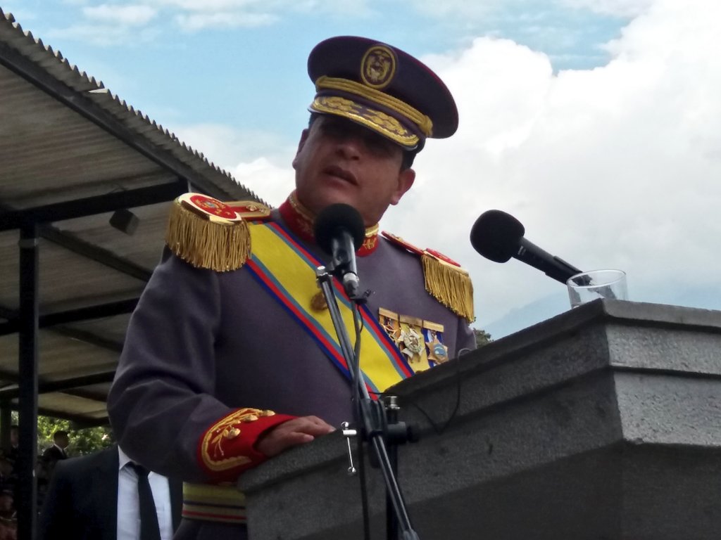 EjercitoECU's tweet photo. Intervención de Grad. Édison  Narváez Rosero, comandante general de la Fuerza Terrestre https://t.co/EjAMhJYG6K