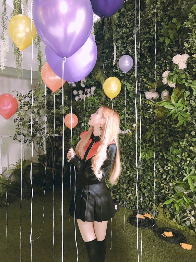 AlIuringBeauty's tweet image. ❝ ʙᴇᴀᴜᴛʏ ɪsɴ'ᴛ ᴀʙᴏᴜᴛ ʜᴀᴠɪɴɢ ᴀ ᴘʀᴇᴛᴛʏ ғᴀᴄᴇ. ɪᴛ's ᴀʙᴏᴜᴛ ʜᴀᴠɪɴɢ ᴀ ᴘʀᴇᴛᴛʏ ᴍɪɴᴅ, ᴀ ᴘʀᴇᴛᴛʏ ʜᴇᴀʀᴛ ᴀɴᴅ ᴀ ᴘʀᴇᴛᴛʏ sᴏᴜʟ ❞