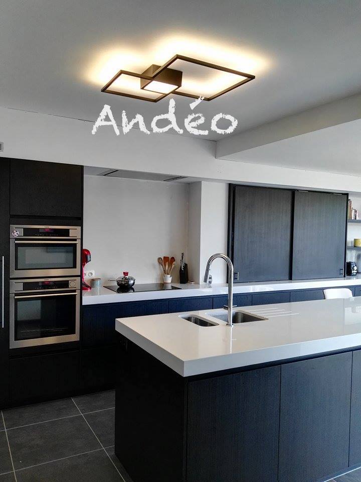 AndeoDesign's tweet image. #EclairageDesign en #plafonnier et en #led chez un client à #Comines. #LuminaireCuisine 
Visible sur notre site bit.ly/2mAiKW7