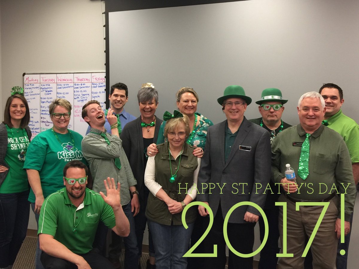 Perfectoneclean's tweet image. We had a great lunch and learn at Keller Williams in Olathe today!