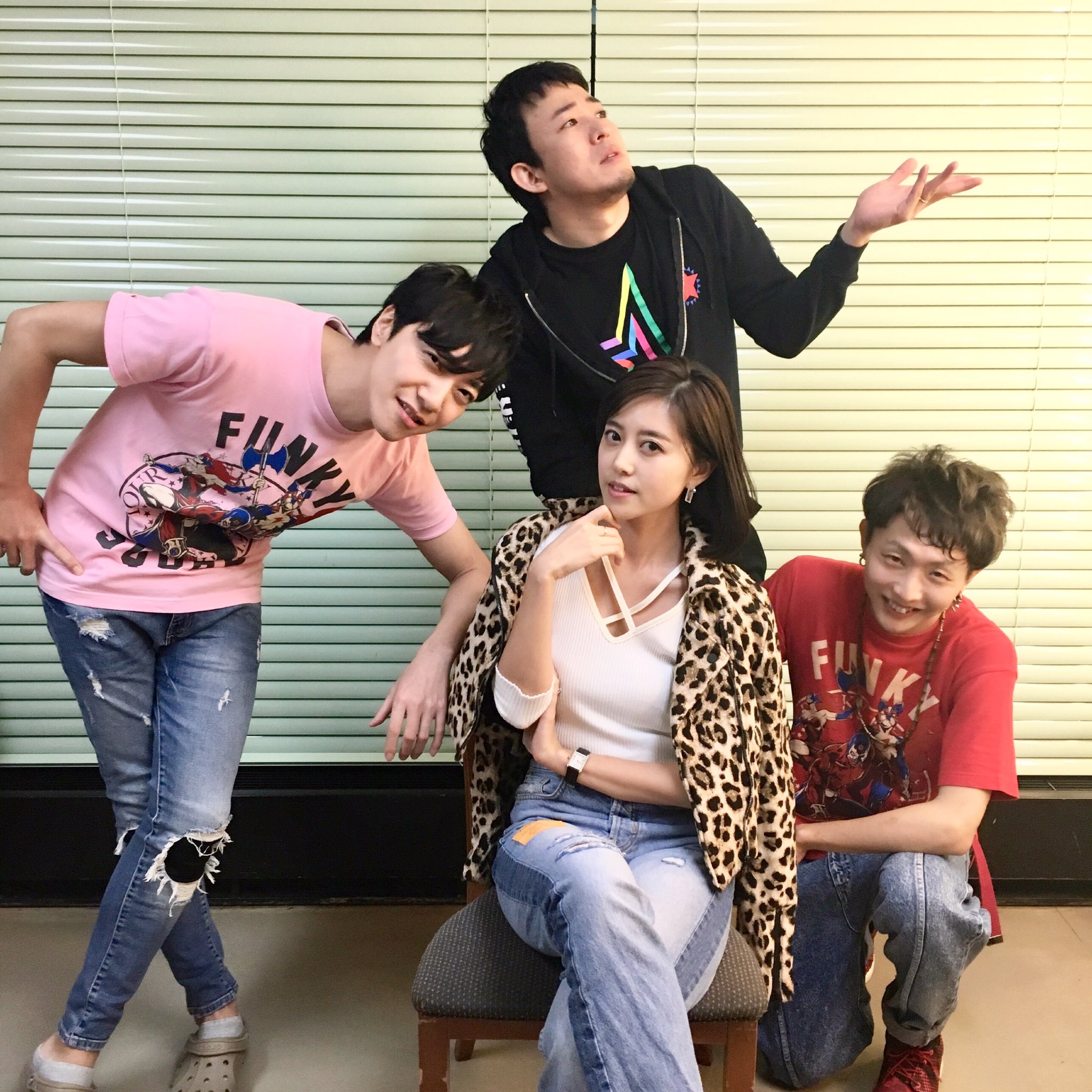 佐倉真衣 در توییتر Halfway Star Tour ツアーファイナルお疲れ様でした 皆が笑顔になれるライブ 本当かっこよかった そしてあんなに思いっきり楽しんでくれるお客さん他にいないよ 感謝を込めてインスタのアザーカットを 笑