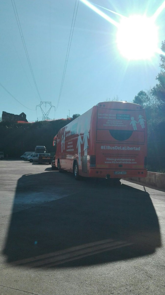 pezdorado_'s tweet photo. #alertatransbcn HAN VISTO EL BUS POR CASTELLBISBAL AHORA MISMO https://t.co/yim1Qiz6XE
