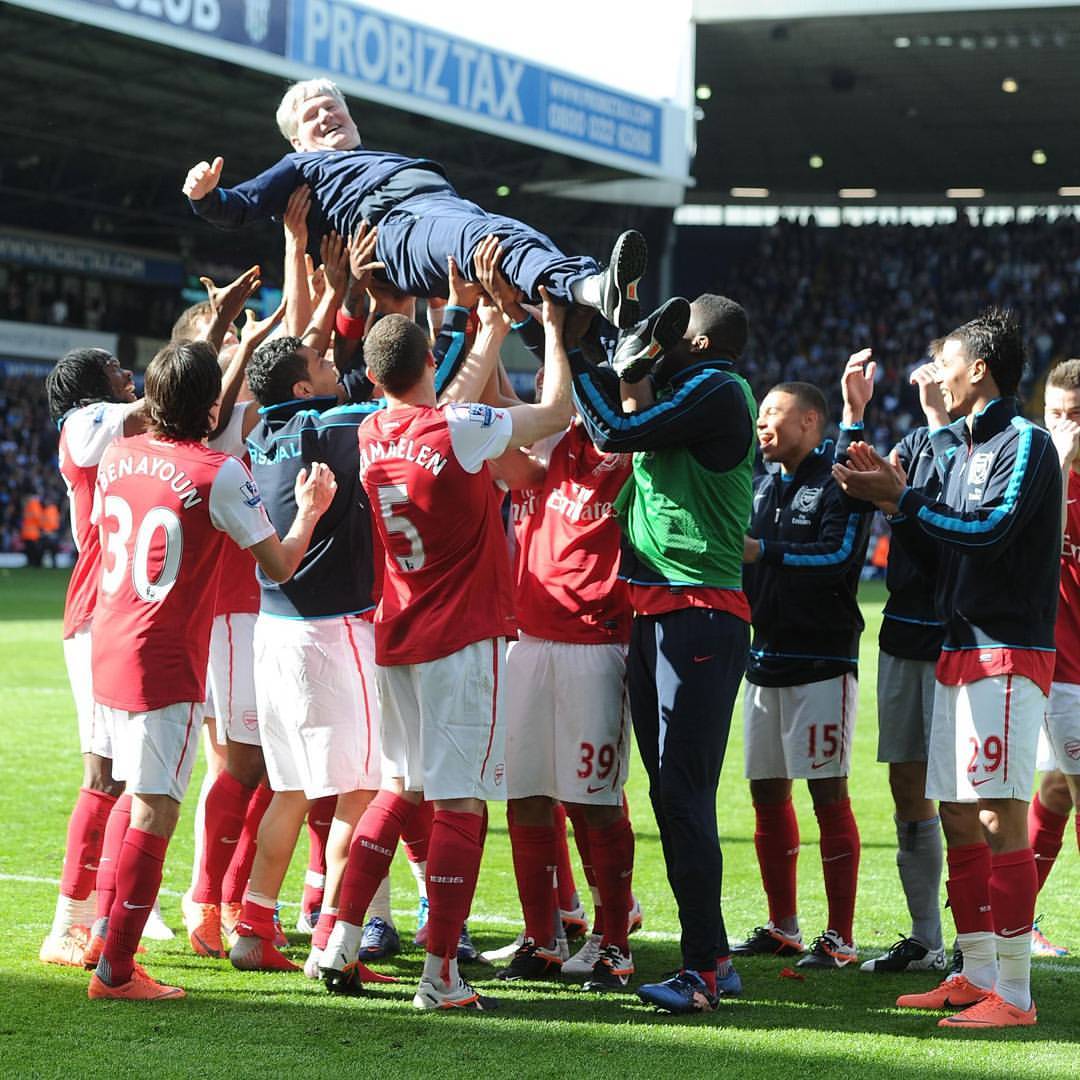 Happy 86th Birthday to the Arsenal legend that is Pat Rice !   