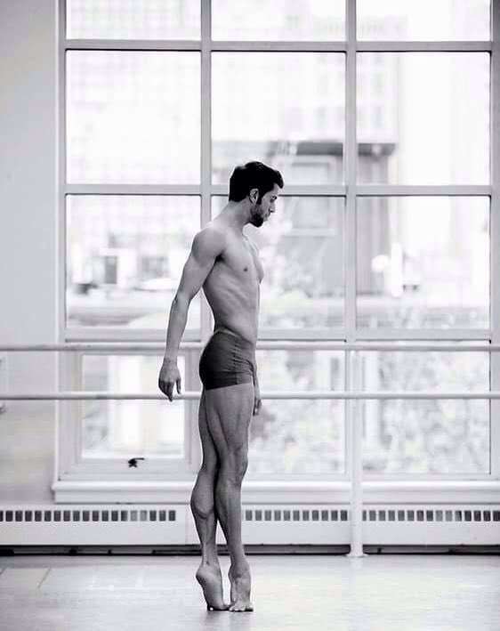 allsporttherapy's tweet photo. I'm often asked "who is the ultimate athlete"......these pics about sum things up #ballet #ultimatephysique https://t.co/2T9wIklz3F