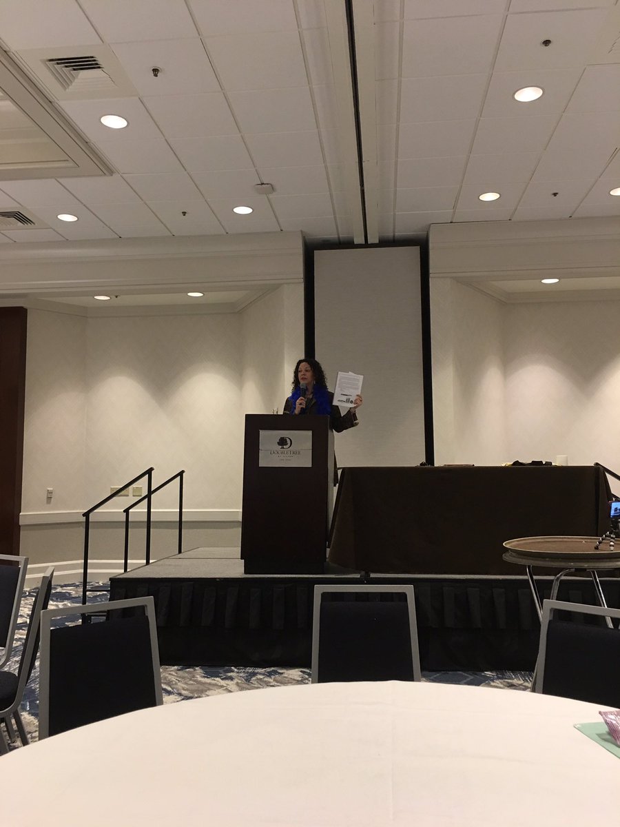 MirnaBonales's tweet photo. #CHIA2017 presente! Opening ceremony. 2 days of learning! https://t.co/xRi3NmPCS7