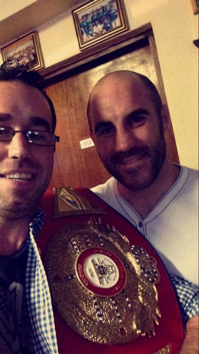 collyhack's tweet photo. @spike_osullivan punch hard tonight bud ☘️🙌🏼👊🏼 https://t.co/c5U0CT4weo
