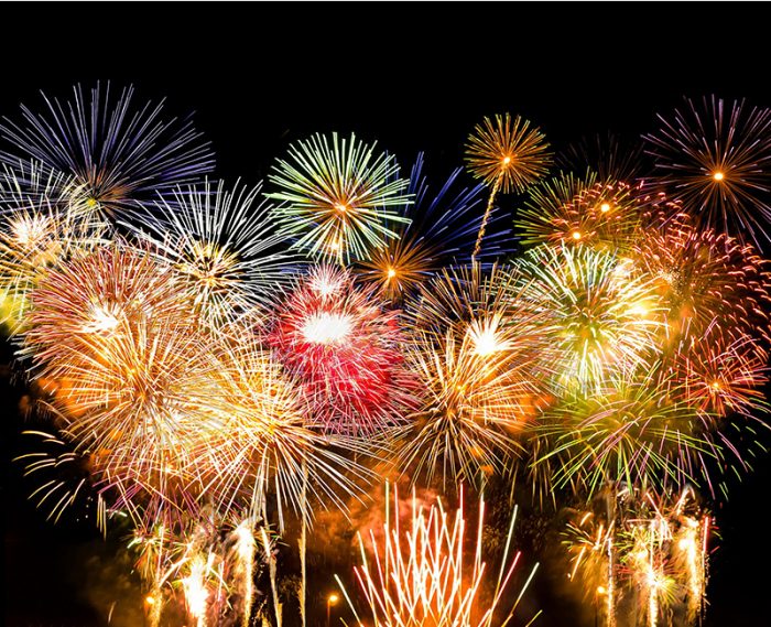 트친 여러분~ 😁 불꽃처럼 화려한 주말이 되시길 빌어요~~😍 

#불꽃같은화려한주말 #fireworksweekend #불꽃놀이 #fireworks #화려한인생 #wonderfullife #좋아요 #인생 #소통 #팔로우환영💕