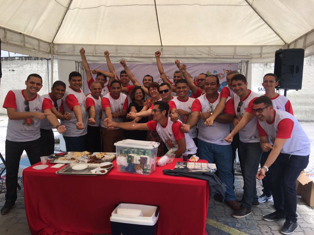 CarpinaNews's tweet photo. Participamos hoje do lançamento do Projeto #VidasporVidas - no Hemope! #PgMyStyle https://t.co/2i7IY8S6Uv