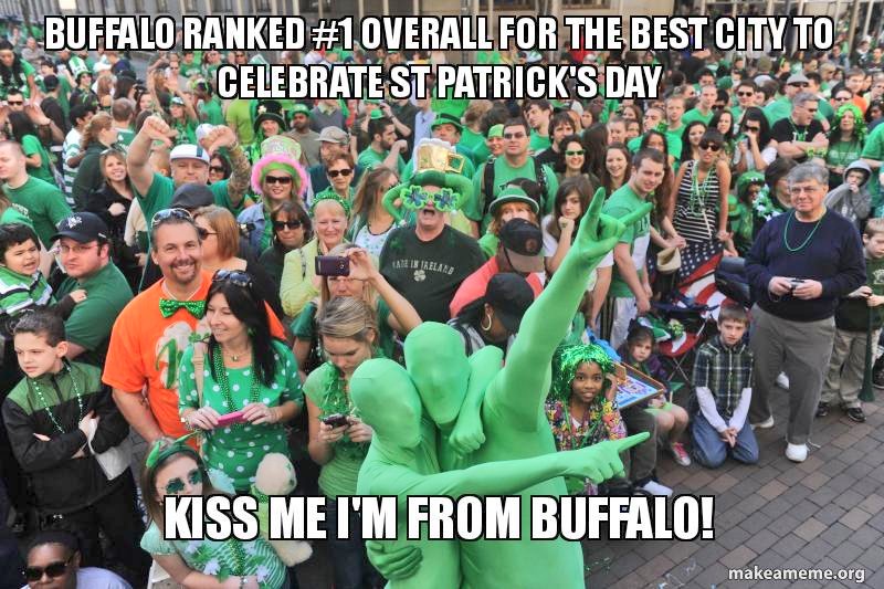 ImSoBuffalo's tweet photo. Kiss me I'm from Buffalo! https://t.co/GdN3V1W2si