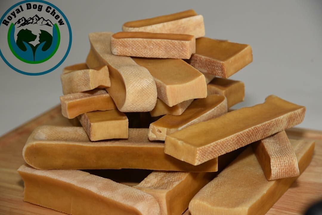 pemalamapakhrin's tweet photo. # royaldogchew #himalayanproducts #yakandcowmilk #100%natural # https://t.co/0QzkYWu1ej