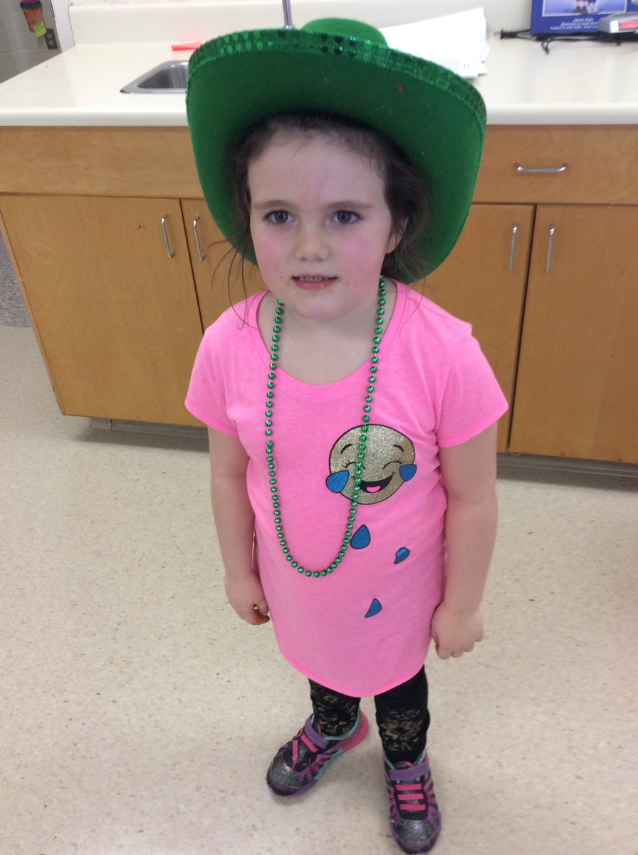 MEJHSBEARS's tweet photo. #saintpatricksday https://t.co/KL3xLLh9xy