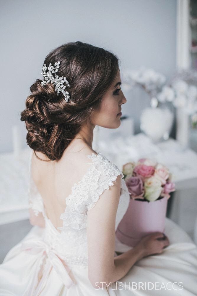 StylishBrideAcc's tweet photo. https://t.co/ejF9ZMcmnU 💕 Headpiece from @StylishBrideAcc 💕 #hairvine #comb #tiara #wedding #etsy #hairaccessory #bride2be #weddingday #love https://t.co/Qo9G3BBrVF