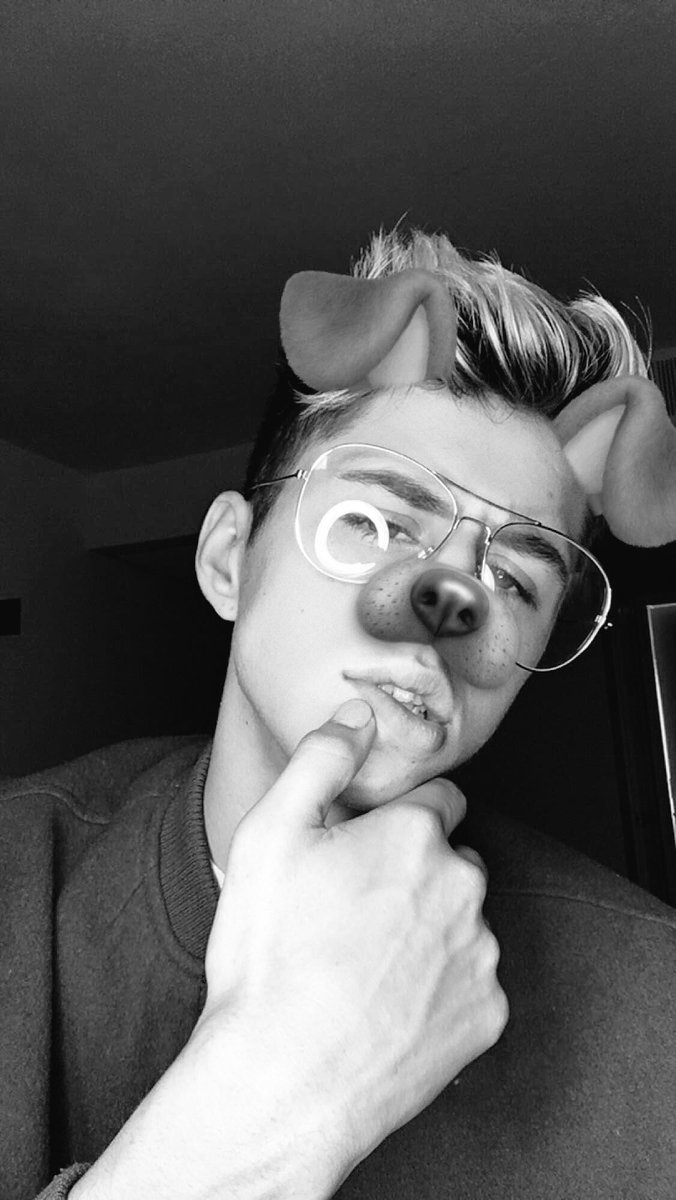 JacksonKrecioch's tweet photo. Like and rt💥 https://t.co/Ob5agTGaV9