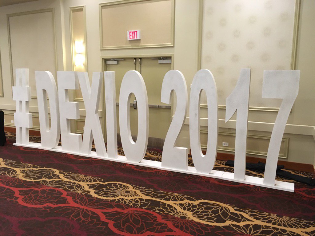 HarryOosterhoff's tweet photo. Preparing for tomorrow! We invite you to Change Your World! #DEXIO2017 https://t.co/CHOSpJVvwf