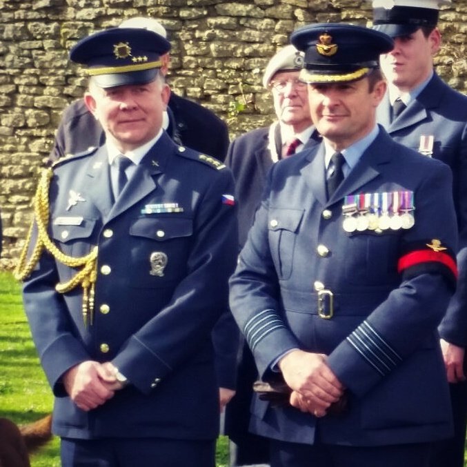Thememorialmob's tweet photo. @ChiefofAirStaff Sir, we just wanted to thank the Provost Marshal & RAF Police, the Trumpeter from Central Band for support at #SuttonWick https://t.co/hMJU41miJ6