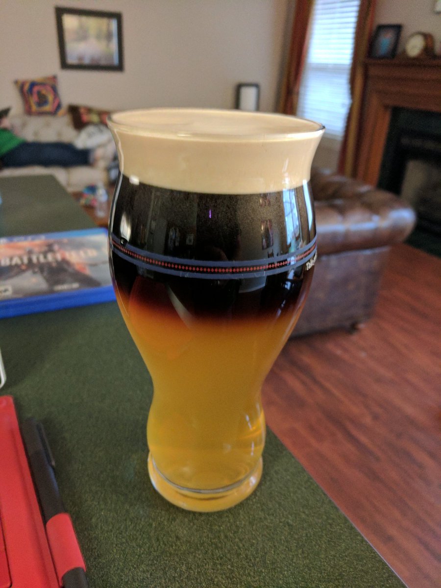 Generik420's tweet photo. Yeah... That's pretty much perfect. #Guiness + @DaredevilBeer #LiftOffIPA https://t.co/5MUuukTC8h