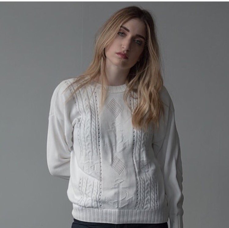 thebackroommtl's tweet photo. Vintage sweaters for this kind of weather. https://t.co/D25OKtEaSH https://t.co/NRuPUlp4JH