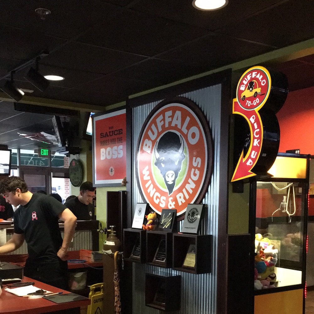Randa10Denise's tweet photo. Happy Birthday Katie Bug!!! @wingsrings @getStealz https://t.co/d9TqZYhT3T
