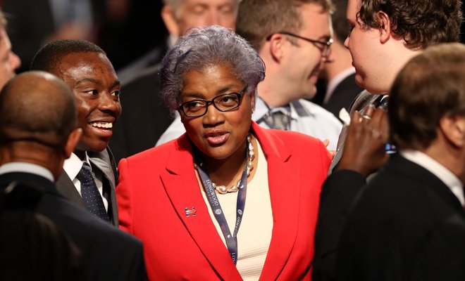 Brazile admits she forwarded debate questions to Clinton camp  fxn.ws/2nwQ9pC via <a href="/AdamShawNY/">Adam Shaw</a>