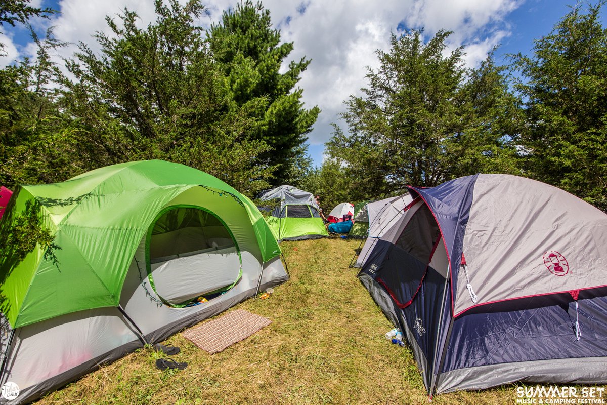 Summer__Set's tweet photo. Customize your spot! Spread out in the #woodsVIP camping area at #SSMF! https://t.co/UMHNDEmmDd https://t.co/X3FVpwL032