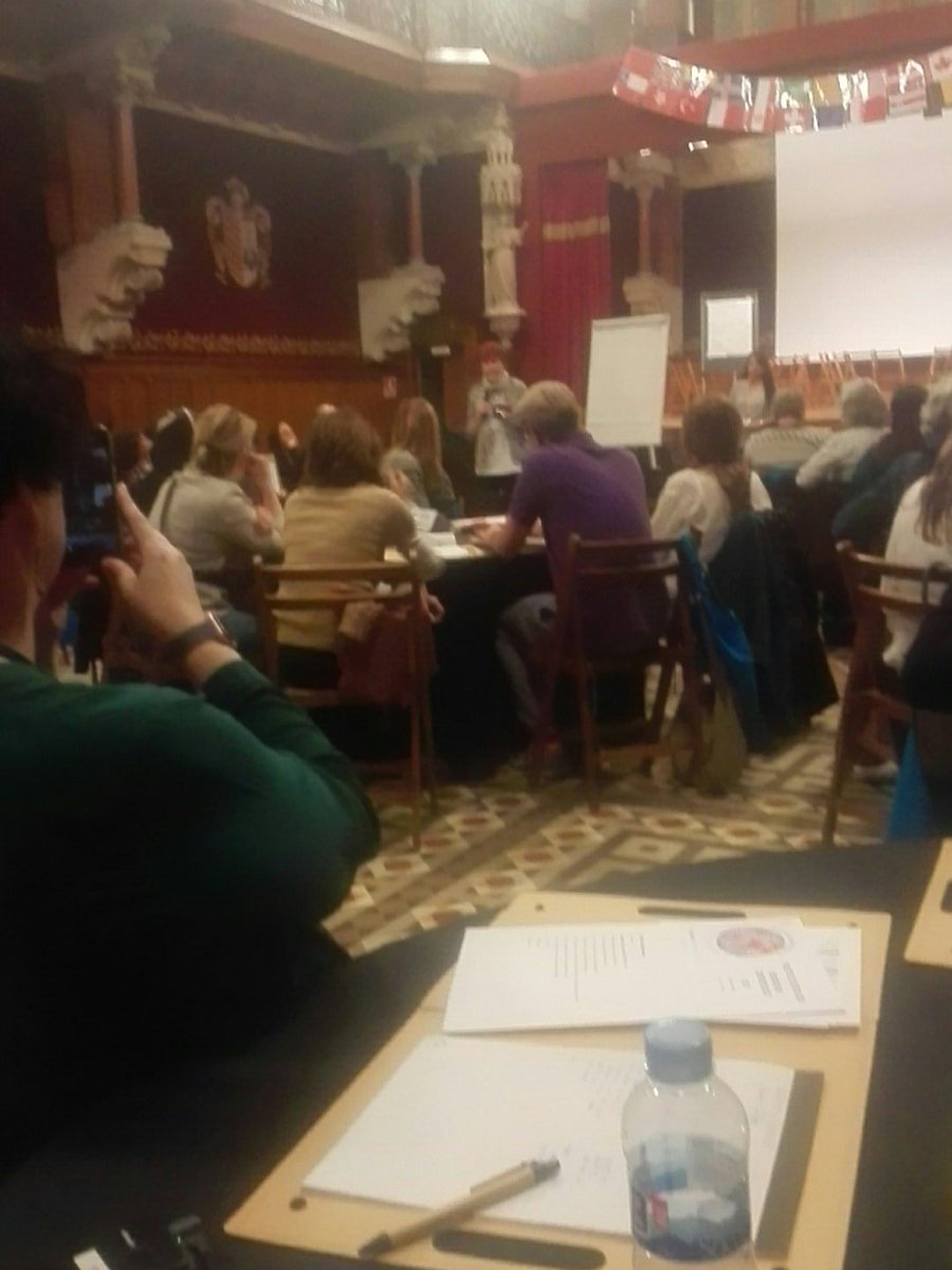 whanaucoaching's tweet photo. En la primera conferencia Europea de #DisiplinaPositiva #EuropeanPD https://t.co/NciAsTMXUz
