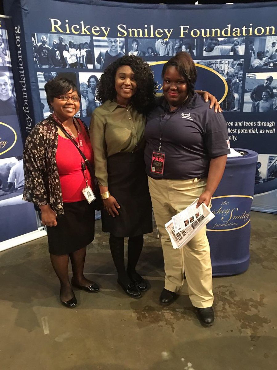 RickeyCares's tweet photo. Today The Rickey Smiley Foundation participated in The AL Department of Rehabilitation Services Teen Transition Career Fair. #rickeycares https://t.co/K2rLCb5tTu