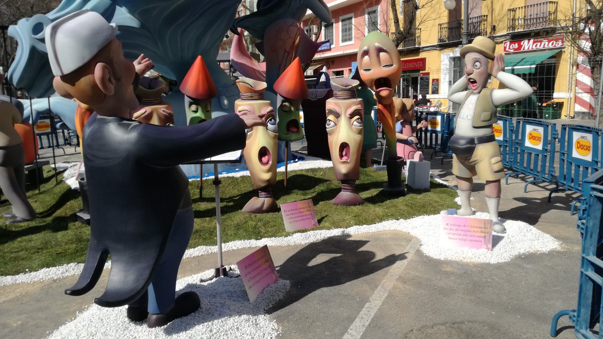 Pyroshopping's tweet image. Segundo premio...
💥💥¡ @Falla_Segrelles !💥💥
VII Premios @Pyroshopping  - @GenteDeFallas  a la mejor escena de pirotecnia 💥