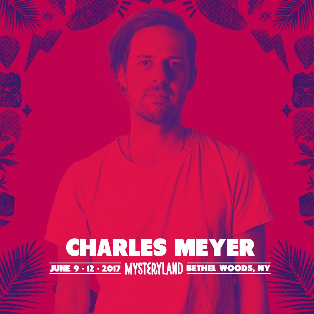 👊👊👊 with that bassline 💥Charles Meyer serves a straight up banger to kick off the weekend: soundcloud.com/niterecords/se… https://t.co/VIIkOwhy18