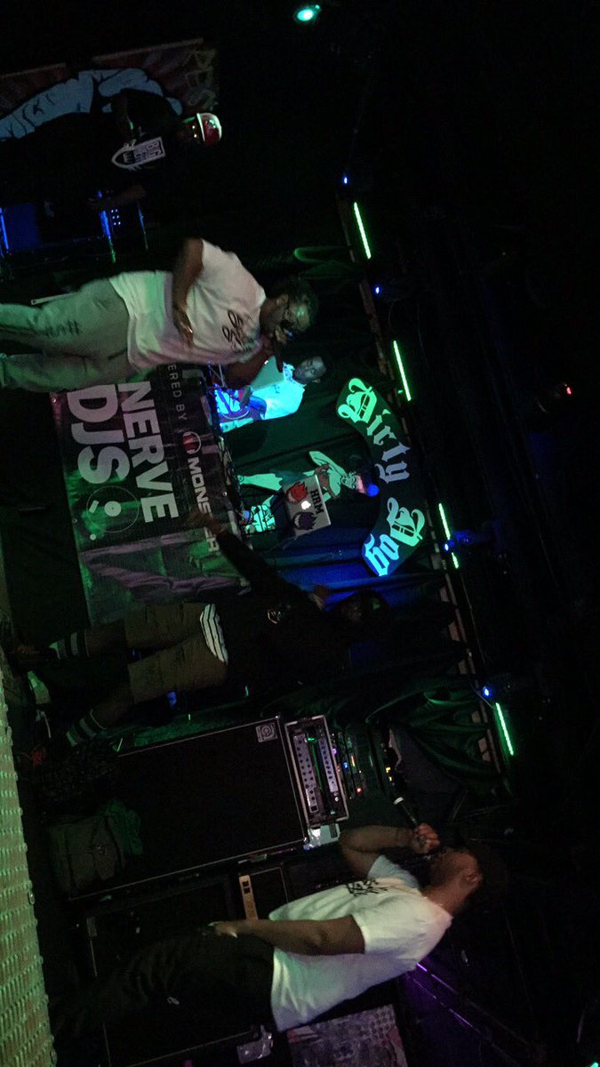 josephinajesus's tweet photo. #sxsw2017 #stuuu #scullysour #powermovesmadedaily https://t.co/myPoKEMxHA
