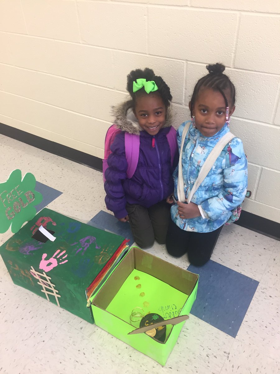 Q3Rob's tweet photo. Kindergarten Leprechaun Traps @CMS_ParksideES #hegotaway @CharMeckSchools @NLCCMS https://t.co/1ghb0qsuWk