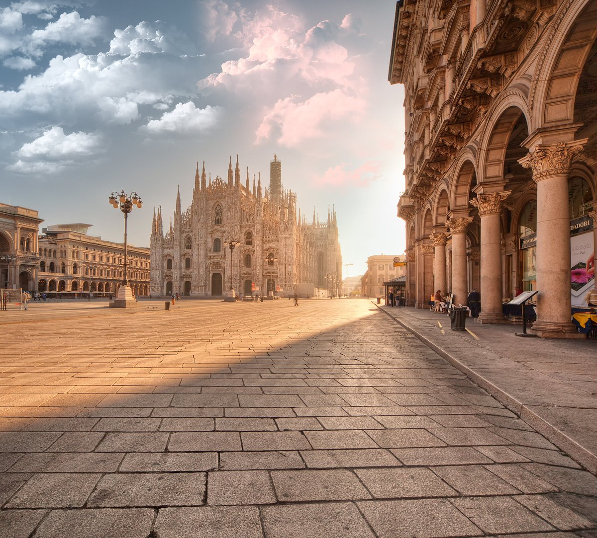 AptsFlorenceIT's tweet photo. Planning a #trip in #Milan too?Check out our partners @ApartmentsMilan for accommodation! Info:https://t.co/qj82TR3pJO
#apartmensflorence https://t.co/uHs07bWLLi