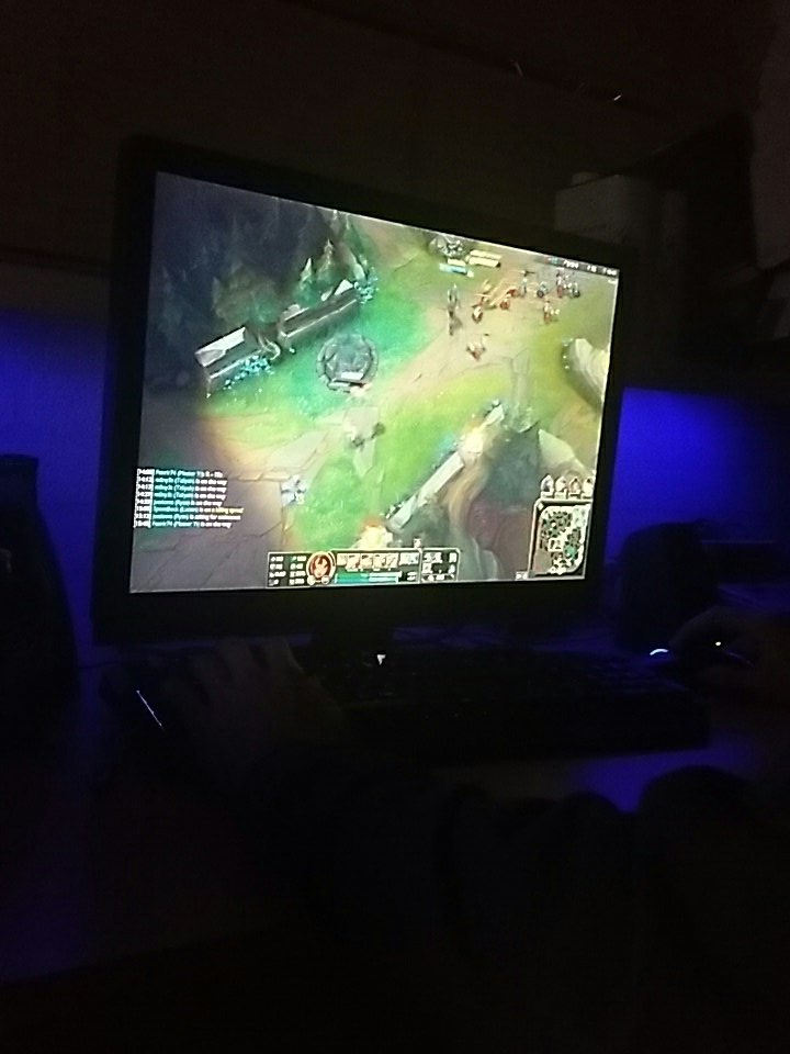 FietsLUL's tweet photo. Gamessessies met @Derekk_6 https://t.co/CaqlE85yli